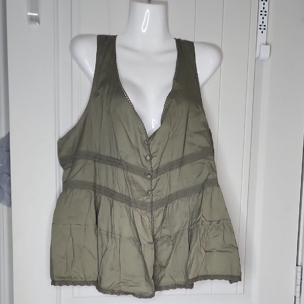 Olive Green Sleeveless Women's Top
